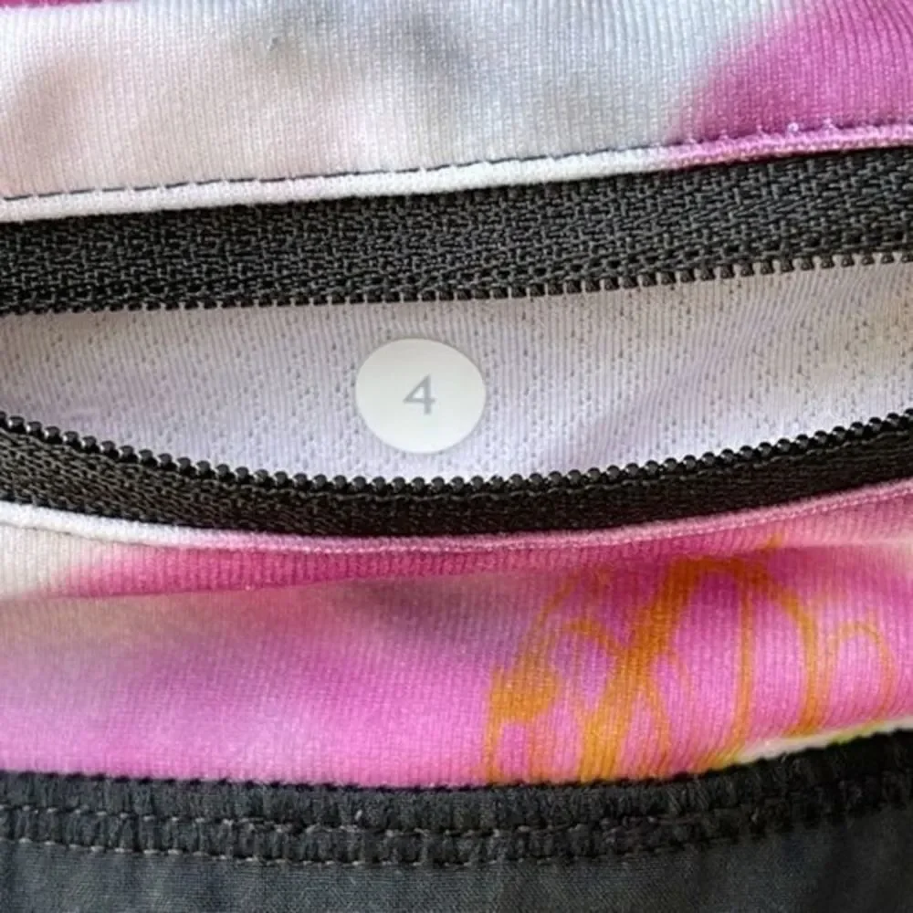 RARE Lululemon Speed Skirt Unicorn Tears/Black Size 4